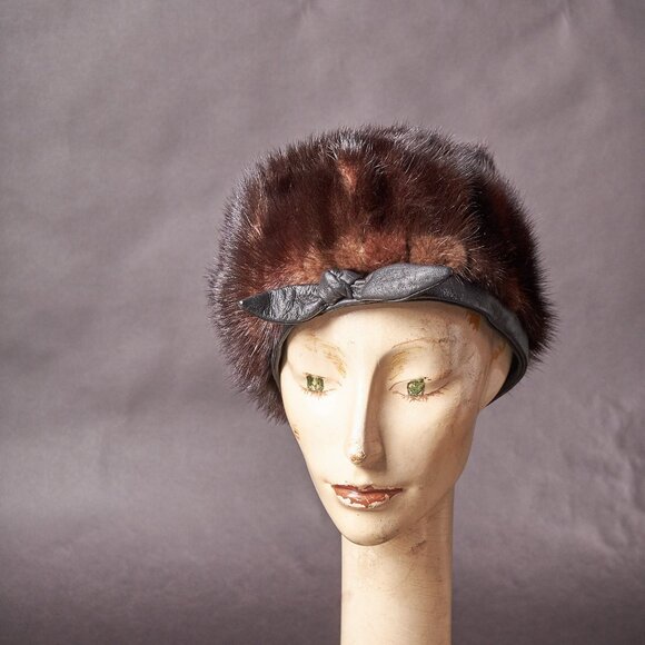 1960s Dark Brown Fur and Leather Hat - Picture 3 of 12